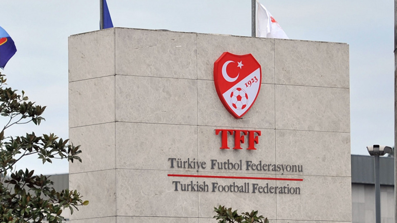 Beşiktaş ile Fenerbahçe, PFDK'ya sevk edildi