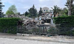 Münevver Karabulut'un vahşice katledildiği villa yıkıldı