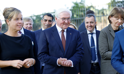Almanya Cumhurbaşkanı Steinmeier'den Türk derneğine ziyaret