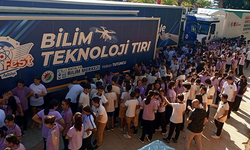 Kepez'in mobil tırları Alanya'da