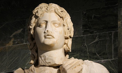 Antalya Müzesi'nin etkileyici heykeli: Büyük İskender