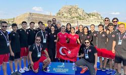 Antalyasporlu genç yüzücüler ilk defa milli takım heyecanı yaşadılar