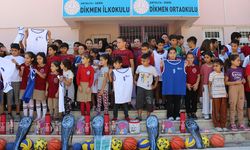 Büyükşehir'den Serik Dikmen İlkokulu’na spor malzemesi