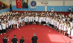 Akdeniz Üniversitesi'nde 'Beyaz Önlük Giyme Töreni'