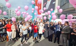 Farkındalık için gökyüzüne pembe balon bırakıldı