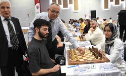 Konyaaltı'nda satranç turnuvası başladı