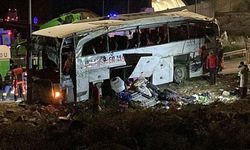 Yolcu otobüsü devrildi: 9 ölü, 28 yaralı