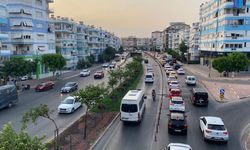 Antalya'da taşıt sayısı 1 buçuk milyona yaklaştı