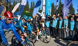 Türkiye Kış Bisiklet Yarış Serisi’nin ilk startını Vali Şahin verdi