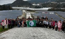 Öğrenciler yenilenebilir enerji hakkında eğitim