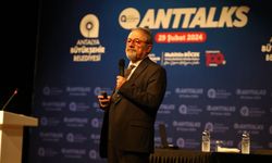 Prof. Dr. Naci Görür Antalyalılarla buluştu