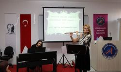 AÜ'de flüt Sanatçısı Lelya Bayramoğulları'ndan  konser