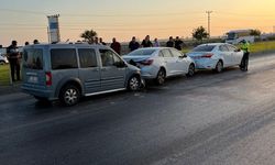 Zincirleme kaza: 3 yaralı
