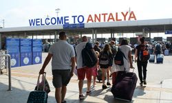 Antalya 7 ayda 9 milyon turist ağırladı