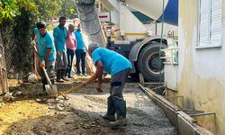 Alanya Belediyesi'nden engelli vatandaşa özel yol