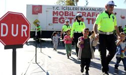 Öğrencilere trafik eğitimi