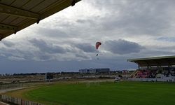 Manavgat'ta paramotor gösterisi