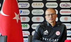 Antalyaspor, Alex de Souza ile yollarını ayırdı