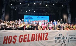 Kumluca'da halk oyunları şöleni