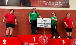 Madalyalarla döndüler