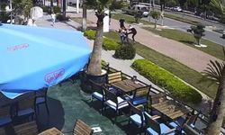 Yolun karşısına geçmek isterken saldırıya uğradı