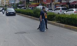 Yaya geçidini kullanmayan çocuğa motosiklet çarptı