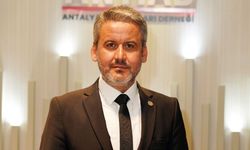 Turizmin başkentinde tabela kirliliği