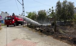 Atılan sigara bahçede yangın çıkardı