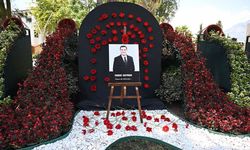 Kemer’de Başkan Zeyrek için anma alanı