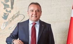 Türkiye'nin en başarılı ikinci belediye başkanı seçildi
