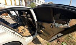 Antalya’da İş Adamının Lüks Otomobiline Saldırı