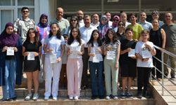 LGS'de Başarılı Olan Öğrencilere Ödül