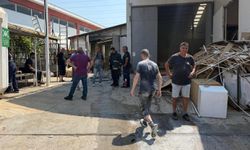 Mobilya Fabrikasında Yangın: 2 Yaral