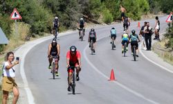 Salda Gölü'nde Triatlon Heyecanı!