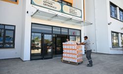 Kemer'de 6.500 Öğrenciye Ücretsiz Kırtasiye Desteği