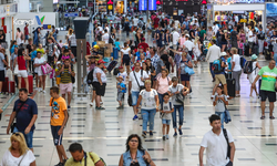 Antalya Havalimanı'nda Rekor Kırıldı
