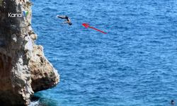 Antalya'da Sıcak Hava, Tehlikeli Atlayışlar