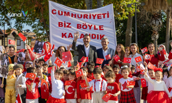 Manavgat’ta Miniklerden “Cumhuriyet” Sevinci