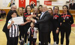Öğretmenler Voleybol Turnuvası Sona Erdi