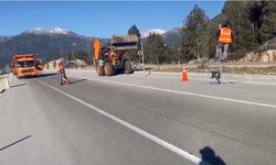 Sel Suları Altında Kalan Antalya-Konya Kara Yolu Yeniden Ulaşıma Açıldı