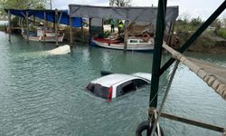 Kontrolden Çıkan Otomobil Irmağa Uçtu