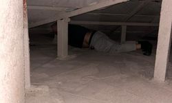 Tavan Arasına Saklandı Jandarmadan Kaçamadı