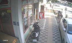 Kendi Motosikleti Gibi Çalıp Götürmesi Saniyeler Sürdü