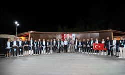 59 Erkek Öğrenci Arasında Tek Kız Olarak Mezun Oldu