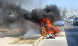 Motosikleti gözlerinin önünde hurdaya döndü