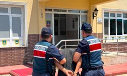 ‘Jandarmayım’ deyip hesap ödemeyen şüpheliye operasyon