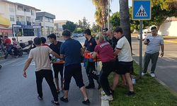 Kasise hızlı giren motosiklet sürüklendi