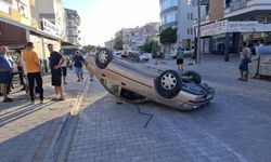 Kamyonetle çarpışan otomobil takla attı