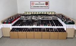 Antalya’da 5 milyon TL’lik kaçak gözlük ve saat ele geçirildi