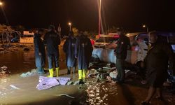 Antalya'da sağanak nedeniyle mahsur kalan 22 kişi kurtarıldı
